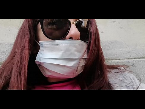 ❤️ Nicoletta kostab naabrile ja pissis tema garaažis (Special Covid19 Itaalia karantiin) ️❌ Super porno at us ❤